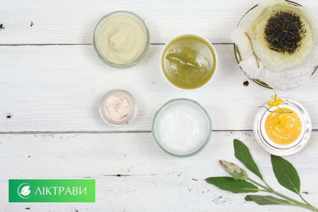 Мазь із звіробою для лікування суглобів